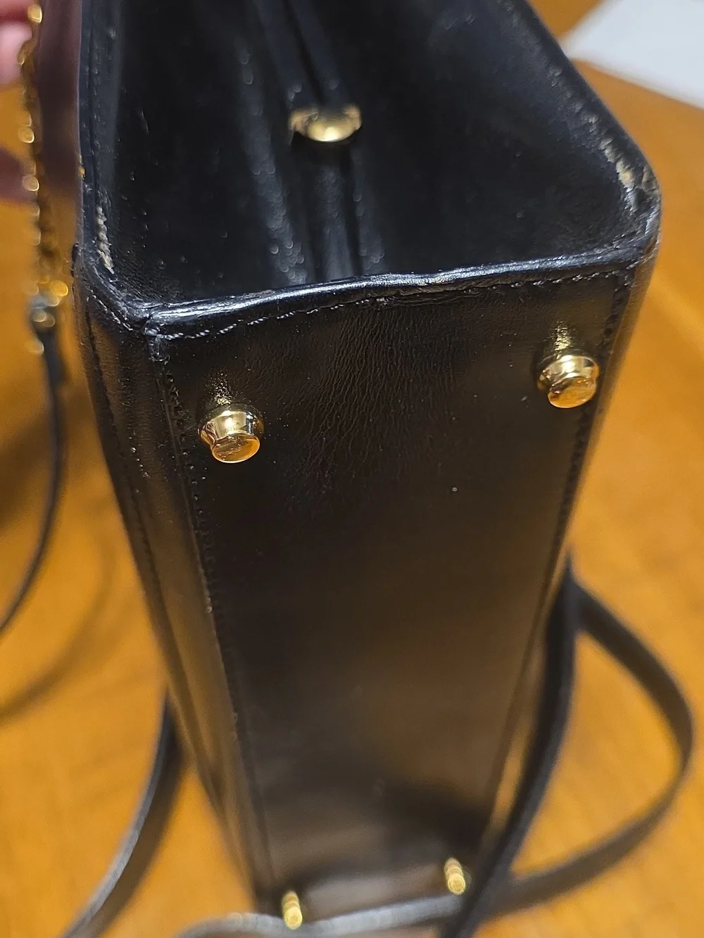 Bally Vintage Black Leather Chain Shoulder Bag - Picture 6 of 16